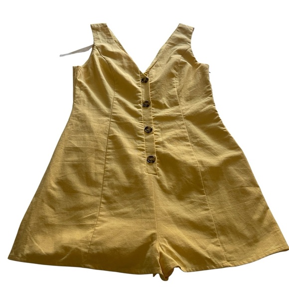NWT Brand:Superdown Yellow Button-Front Romper Size:M - Picture 1 of 6